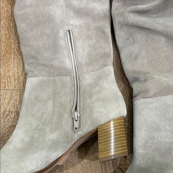 Bernardo Suede Slouchy Knee Boots 8 - Picture 3 of 9